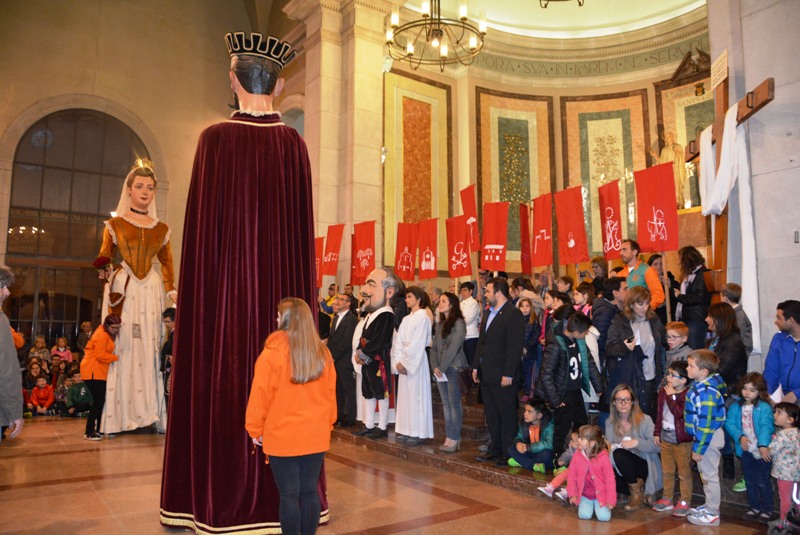 Ball dels gegants a l'església