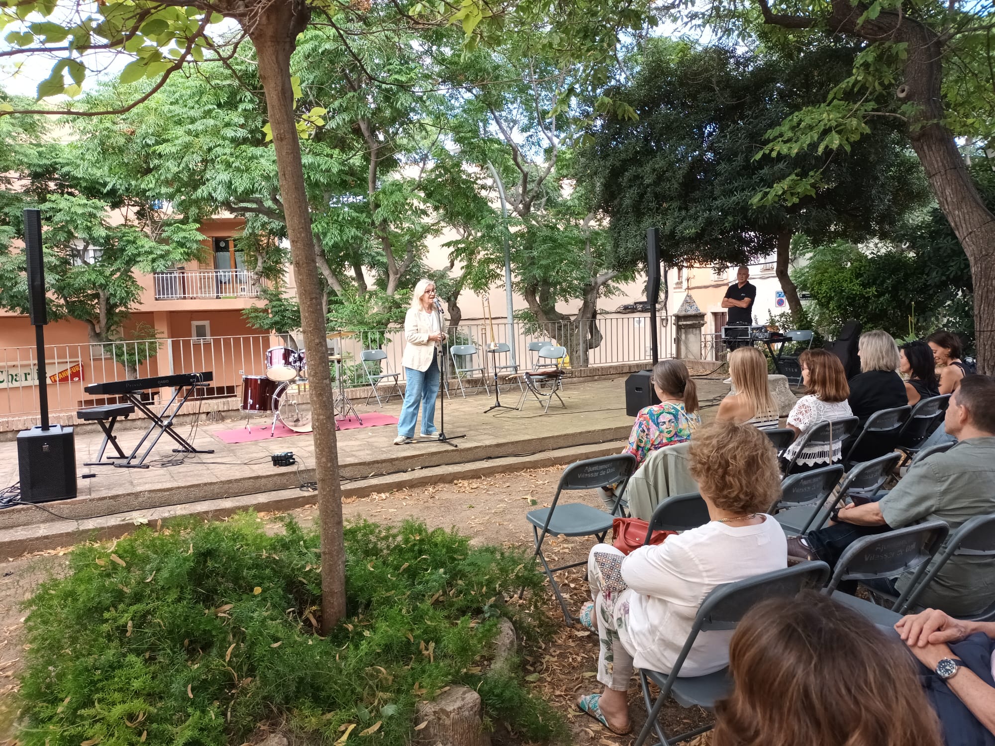 L'Ajuntament homenatja les mestres que es jubilen aquest curs