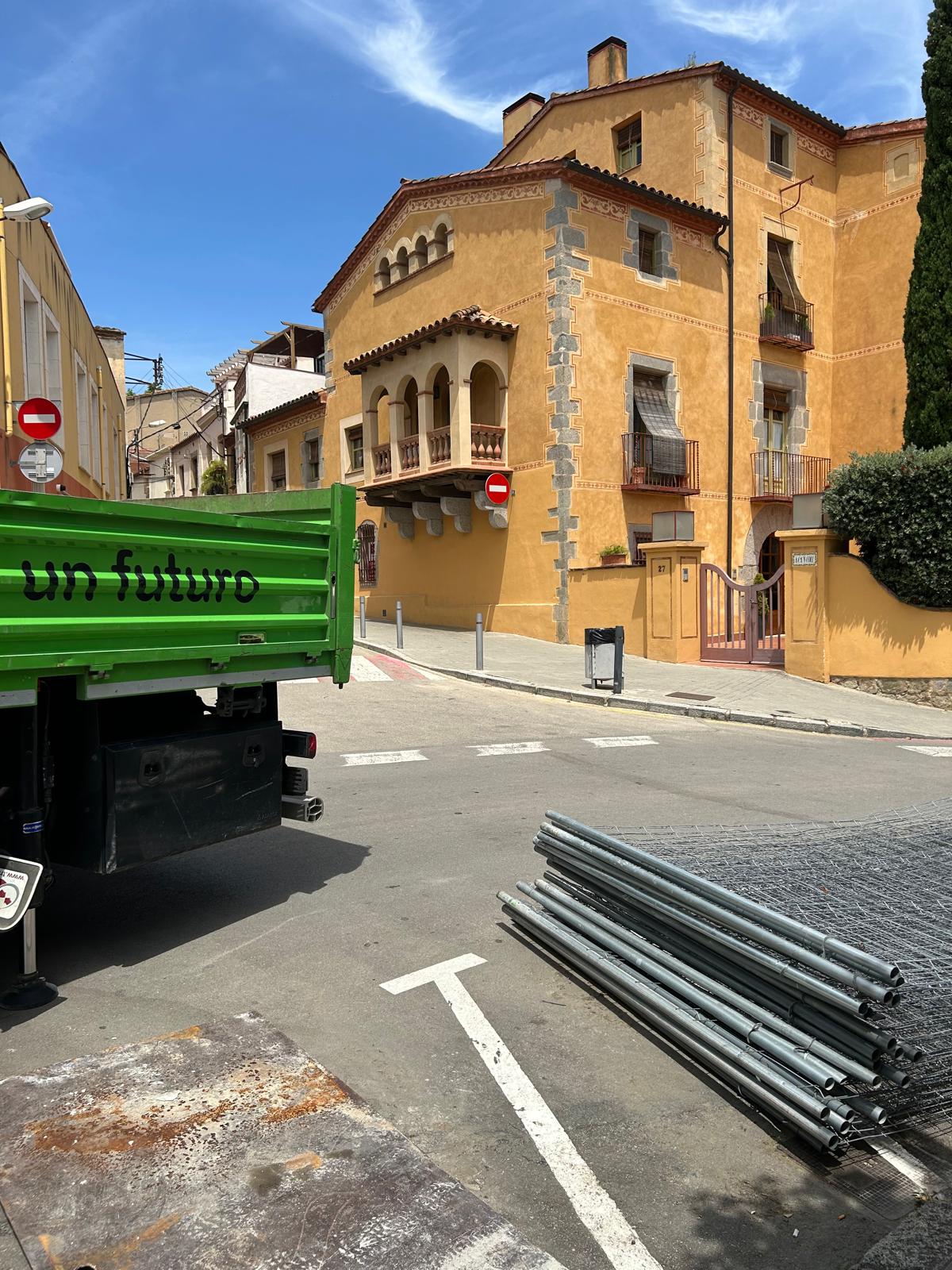 Comencen els treballs de reurbanització del carrer Sant Antoni